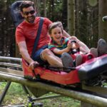 ¿Qué 5 países ofrecen los mejores tours privados en helicóptero sobre paisajes icónicos? »